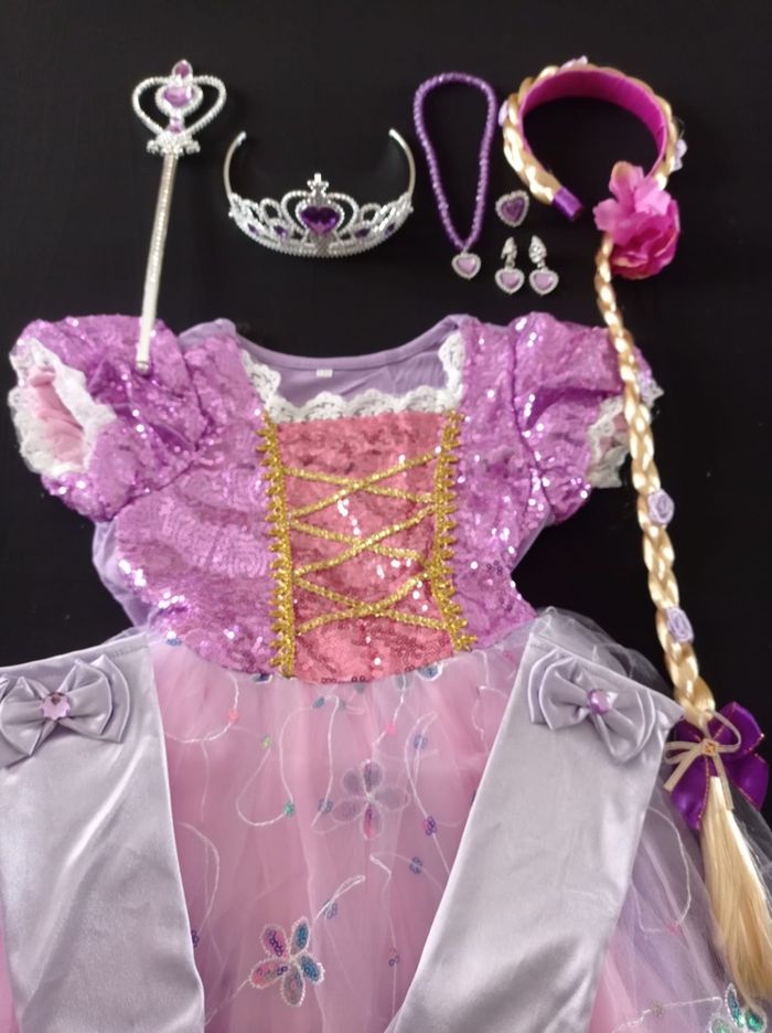 Deguisement princesse raiponce paillette 5-6ans - photo numéro 2