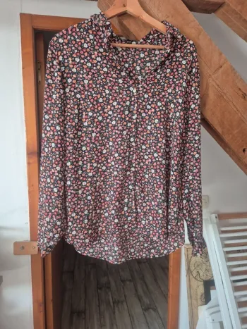 Chemise fleurie