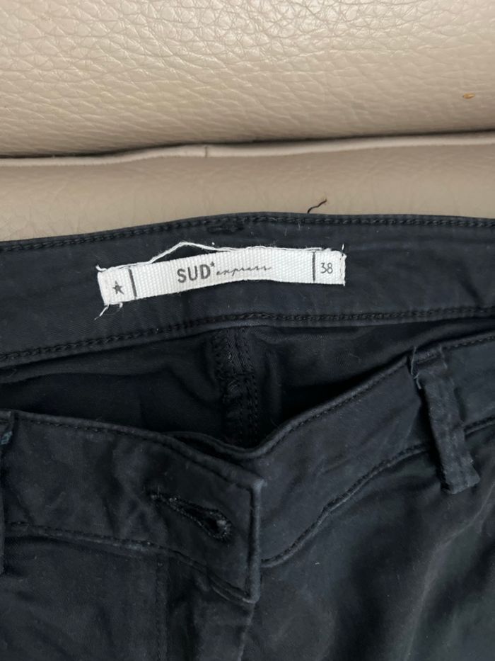 Jean noir - photo numéro 2