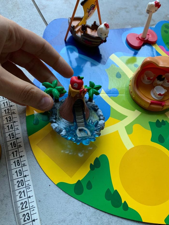 Gros jouet manège hello kitty superbe qualité des detail - photo numéro 6