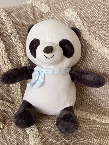 Peluche doudou 30cm Orchestra panda blanc et noir Écharpe blanche et bleu parfait état