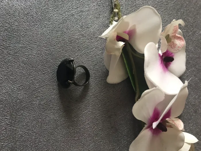 Bague fausse Pierre noire - photo numéro 2
