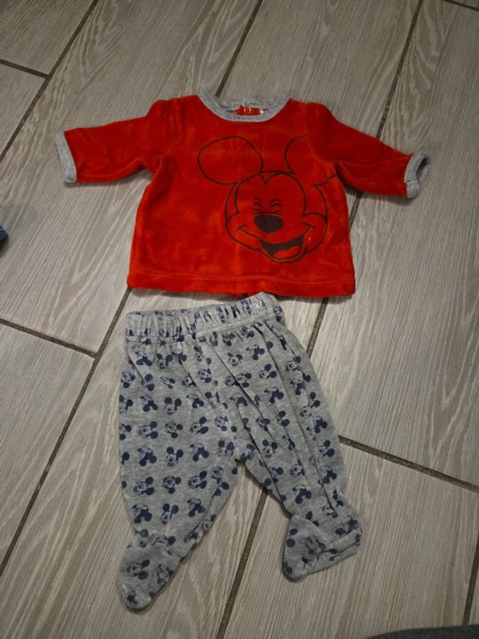 Pyjama mickey disney neuf