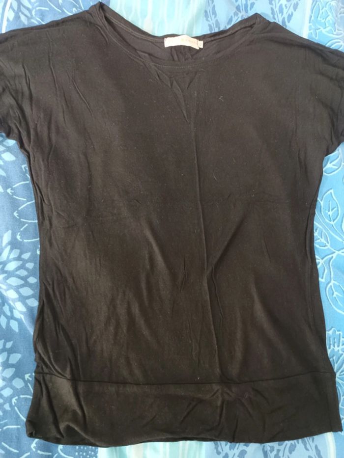Haut noir taille 2