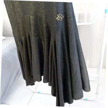 Robe bustier noire pailletée dorée