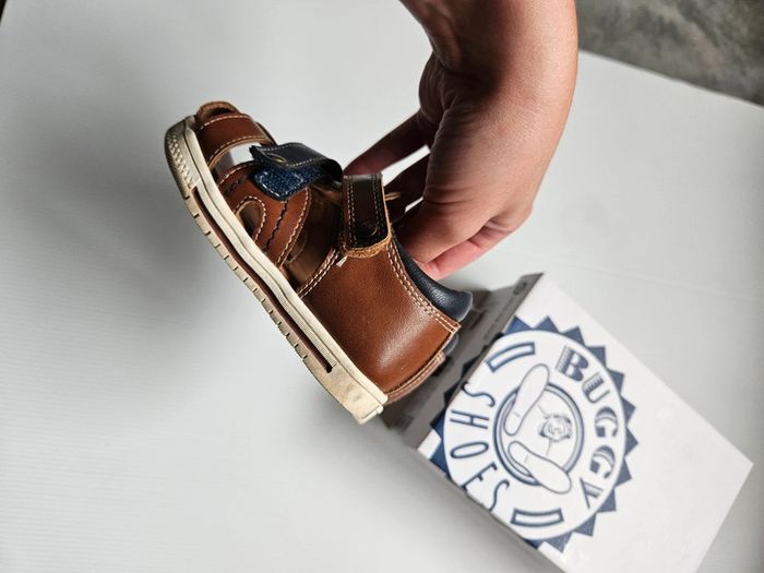 Chaussures ouvertes taille 23 - photo numéro 5