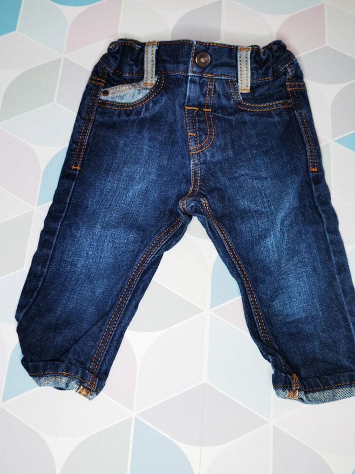 D2428 - jeans garçon 6 mois