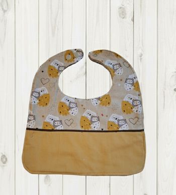 Bavoir classique Création fait main artisanale 