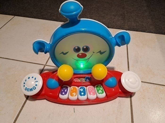 Jouet d'éveil musical 6 en 1 winfun. - photo numéro 3