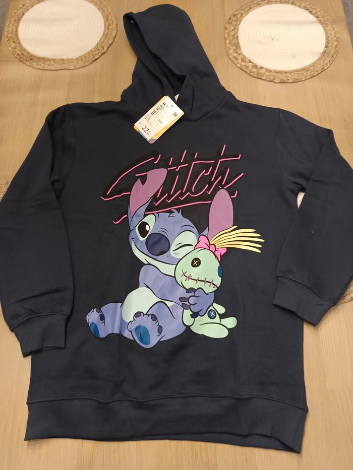 Pull stich 14ans neuf
