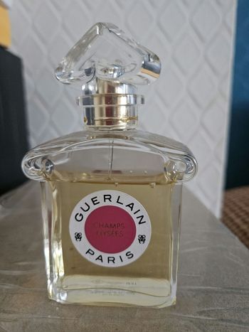Parfum champs élysées de guerlain