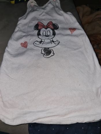 Gigoteuse rose 0-6m kiabi minnie