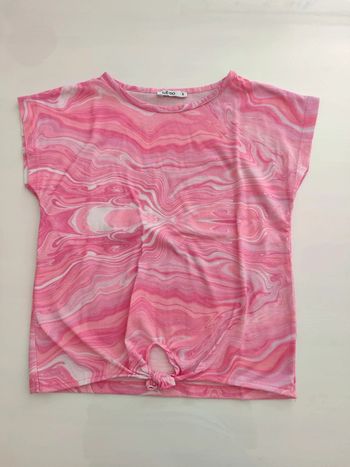 T.shirt manches courtes.