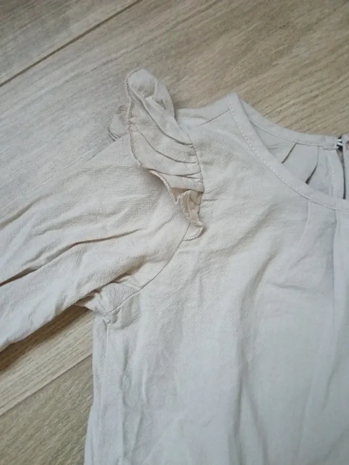 Robe beige - photo numéro 2