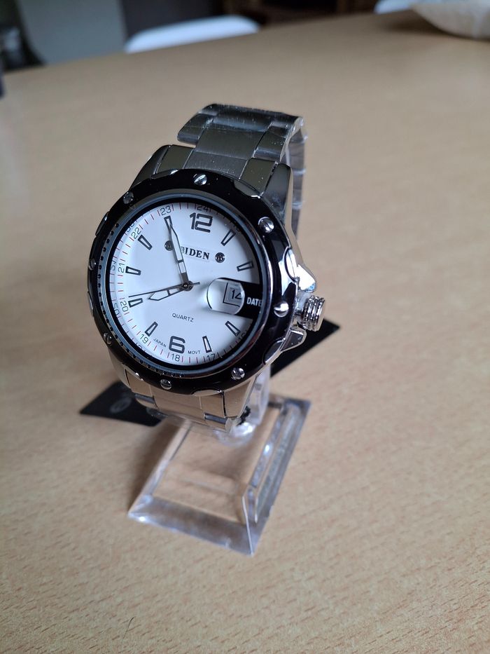 Montre à quartz pour homme - photo numéro 5