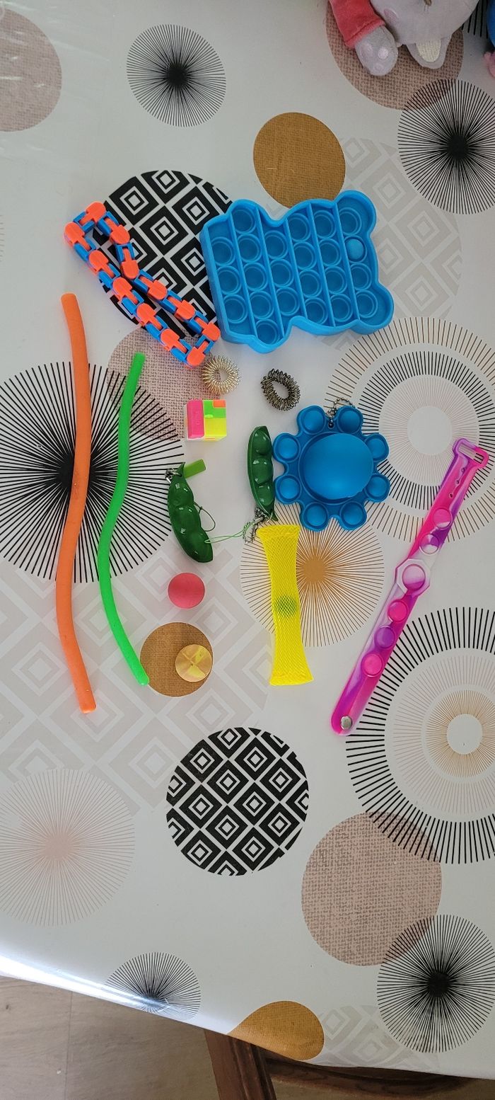 Lot fidgets toys