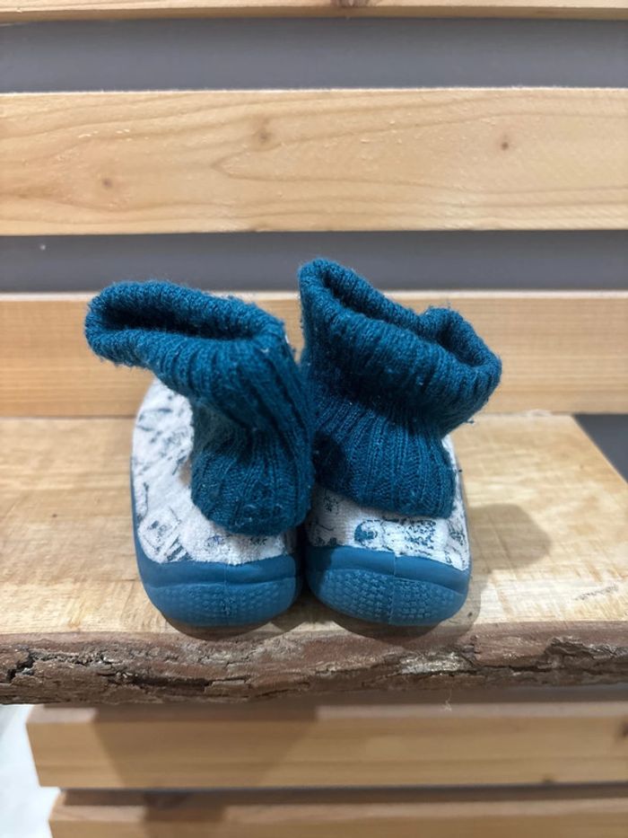 Chausson gemo taille 23 - photo numéro 3