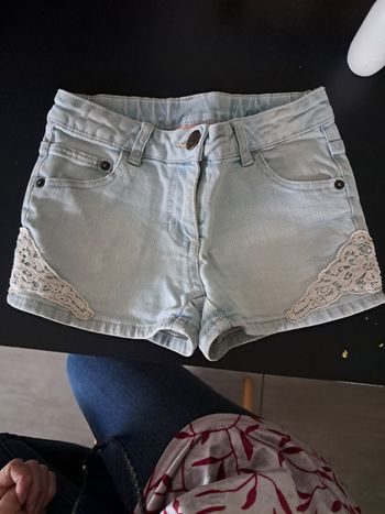 Short detail dentelle pepperts 128 cm