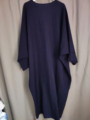 Très grande et longue robe
