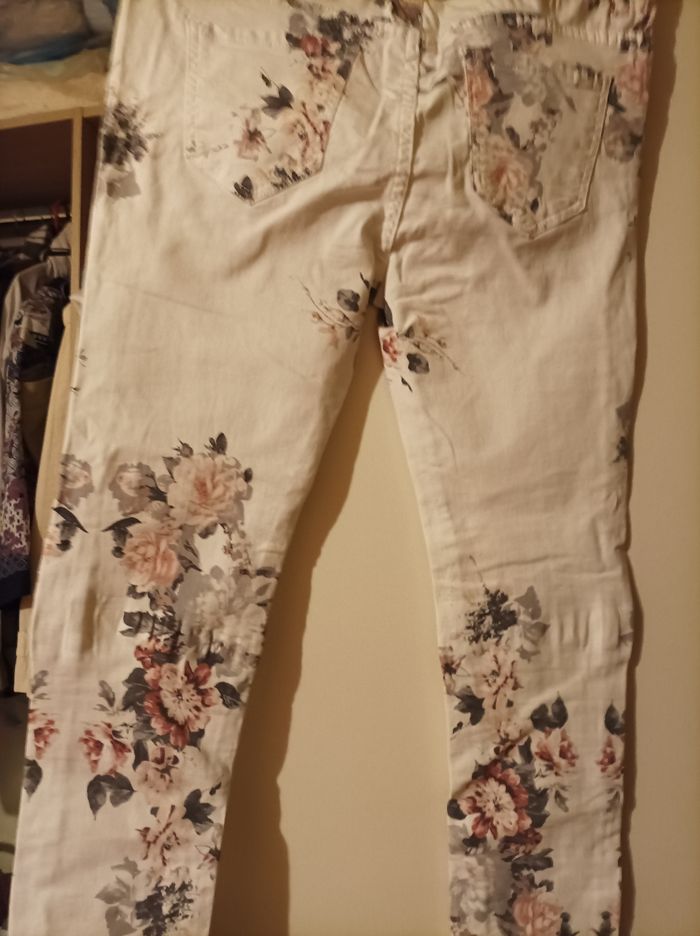 Pantalon femme a fleur - photo numéro 4