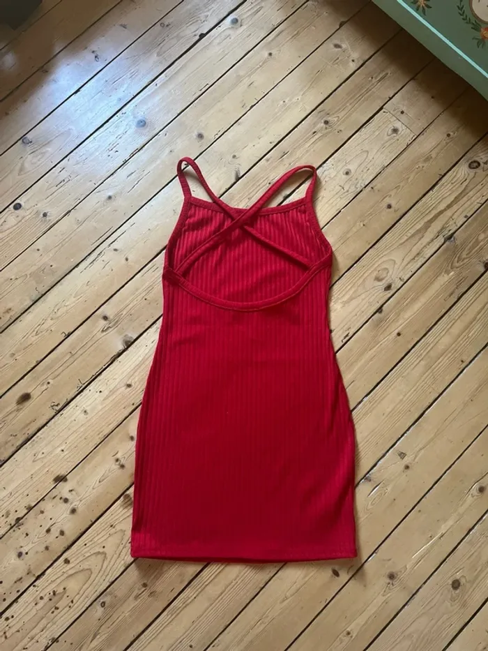 robe rouge - photo numéro 2
