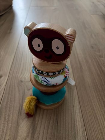 Pyramide à empiler Georges rouge Liliputiens