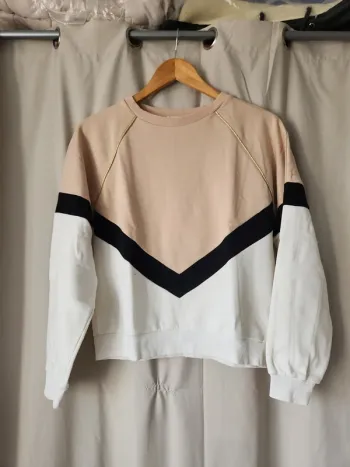🌺Sweat molletonné 3 couleurs Cache Cache T34/XS🌺