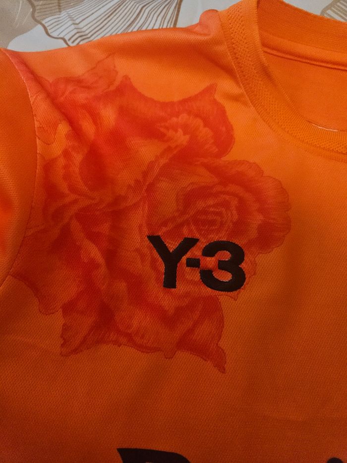 Maillot Real madrid neuf Taille M - photo numéro 7