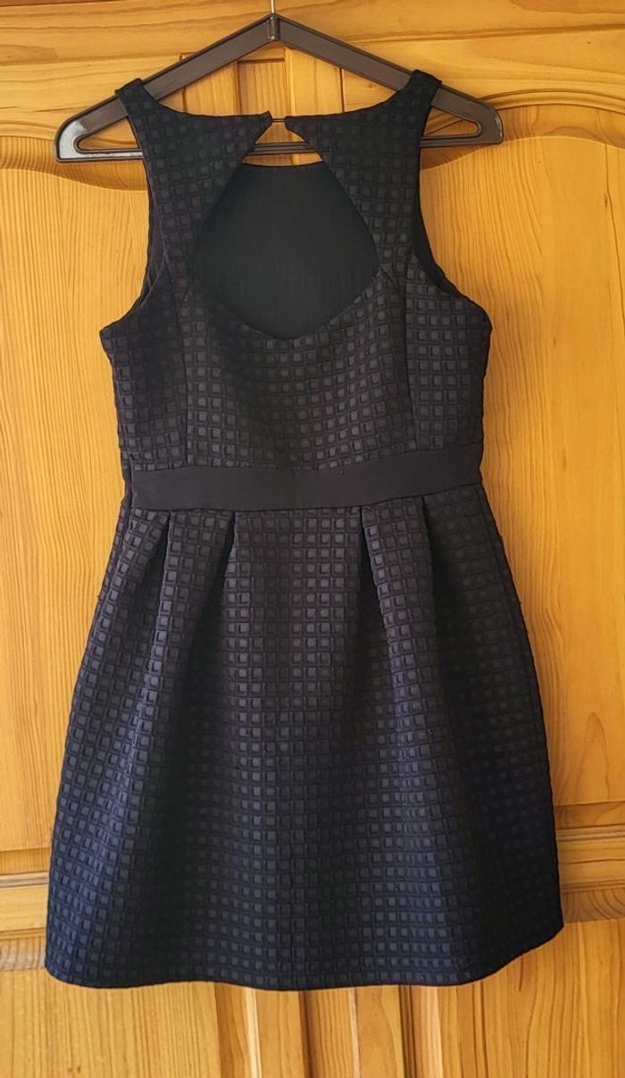 Pimkie Robe Patineuse TFr36/TS -Noir -Taille resserrée et Décolleté dos en TBE - photo numéro 3