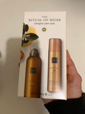 Coffret Rituals mousse de douche et body lotion mousse