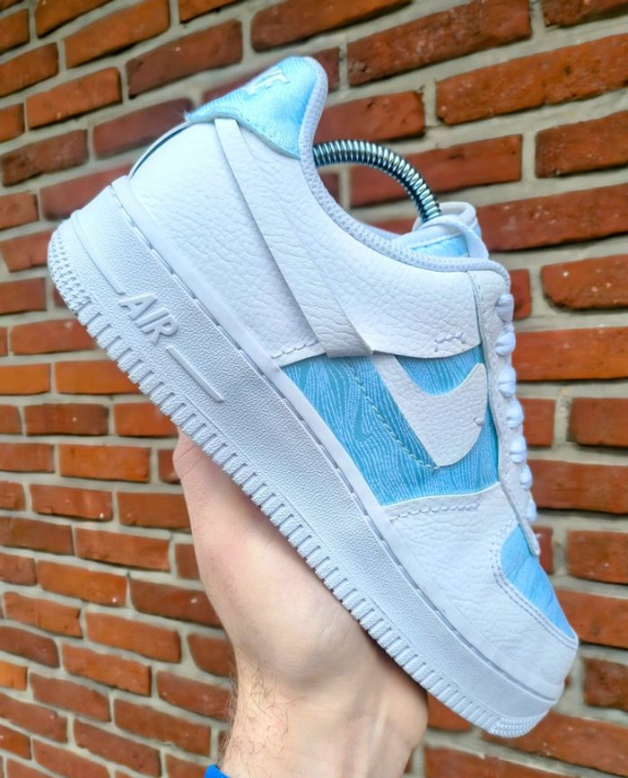 Baskets Nike air force one blanche glacier Bleu pointure 38.5 neuves sans boîte