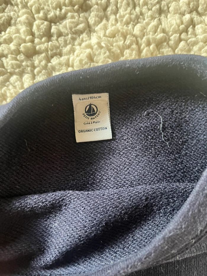 Sweat petit bateau taille 4 ans très bon état - photo numéro 2
