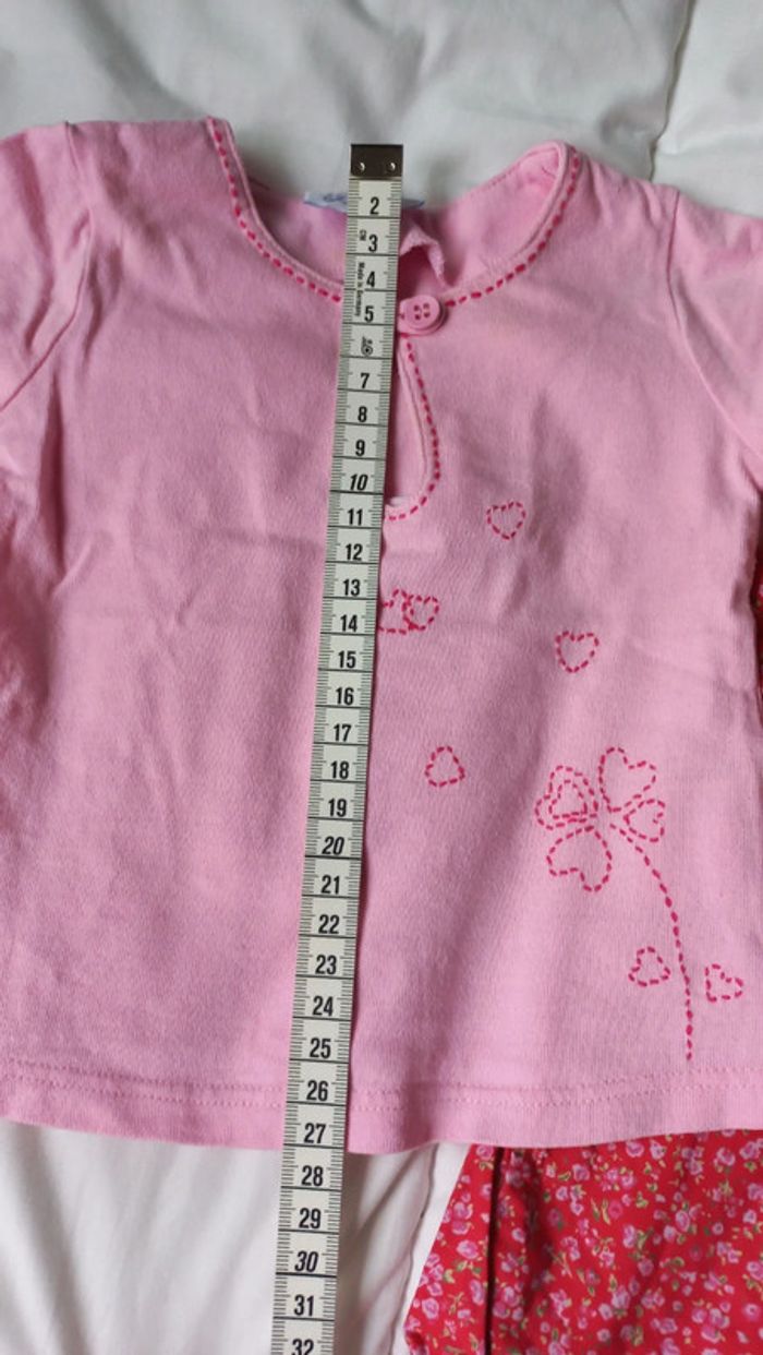 Pantalon rouge t-shirt rose - photo numéro 7