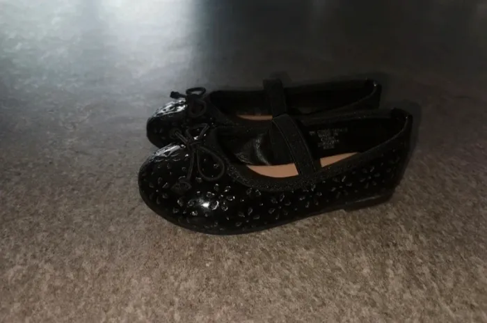 Ballerines bébé fille 22 comme neuves - photo numéro 2