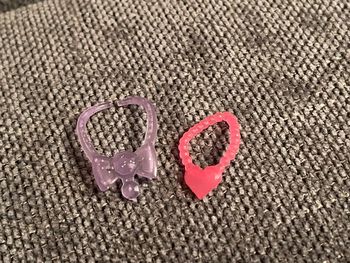 Lot colliers poupée barbie