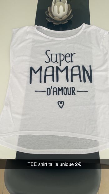 TEE shirt