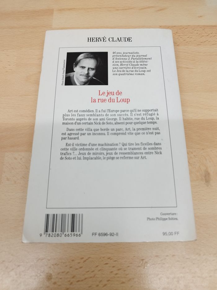 HERVÉ CLAUDE
Le jeu de la rue du Loup
Roman - photo numéro 2
