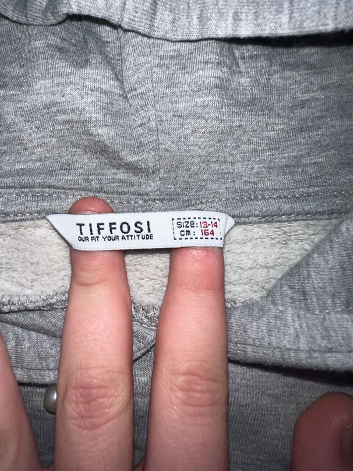 Pull à capuche avec chemise - photo numéro 2