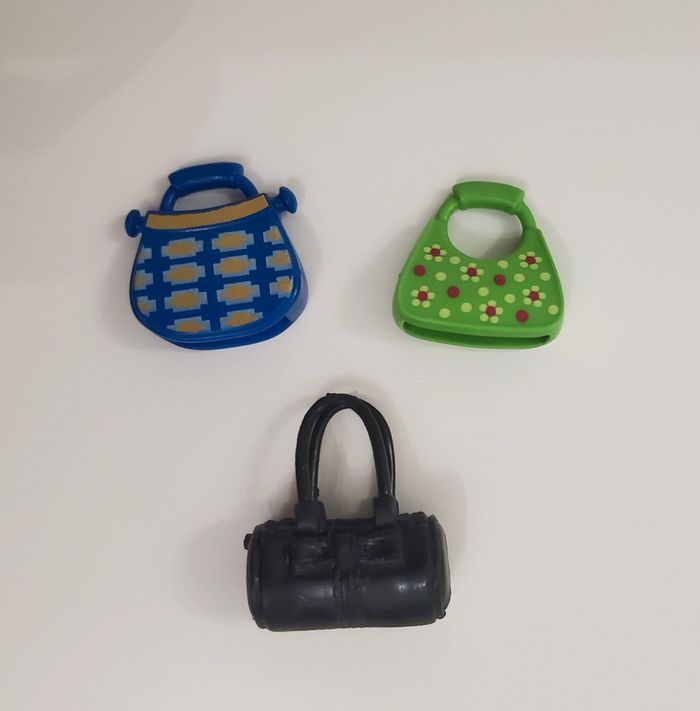 Playmobil Accessoires, Lot de 10 sacs. Sacs à main, Sacs de Sport, Sac de shopping très bon état - photo numéro 2
