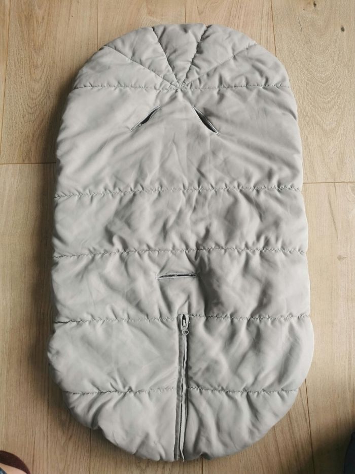 Chanceliere chaude kitchoun taille 2 très bon état - photo numéro 3