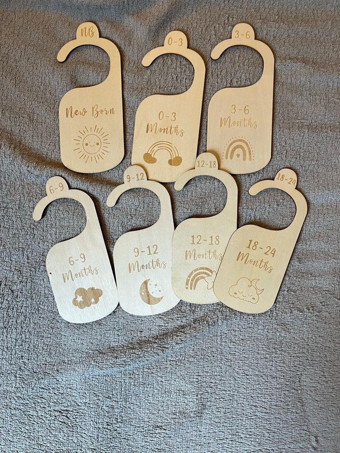 Séparateurs armoire bébé