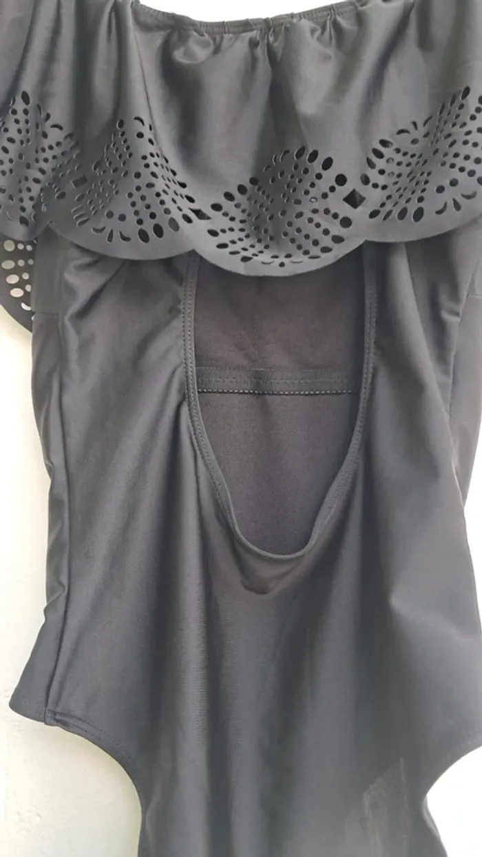 Maillot de bain 1 piece - photo numéro 3