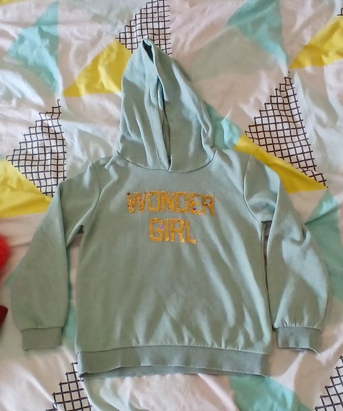 Pull à capuche sequins 2 couleurs