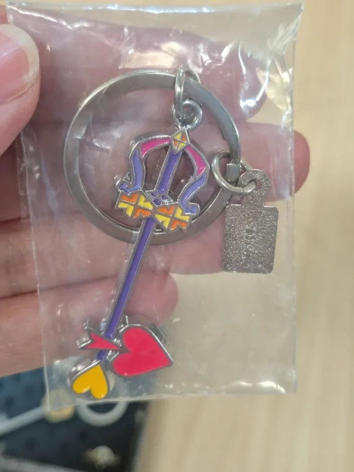Porte-clés/ charm Kingdom Hearts Ichibankuji Keyblade - photo numéro 2