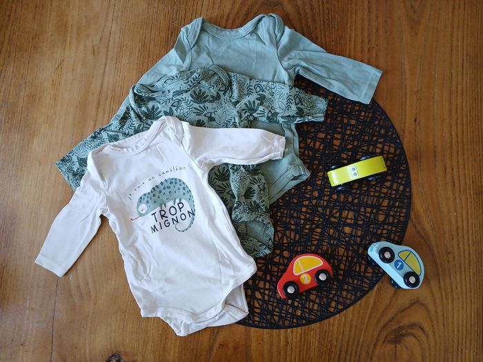 Lot garçon 1 mois - photo numéro 10