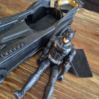 bat Mobil et batman