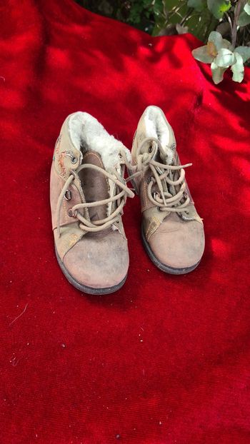 chaussure Babybotte T 24 Montagnard