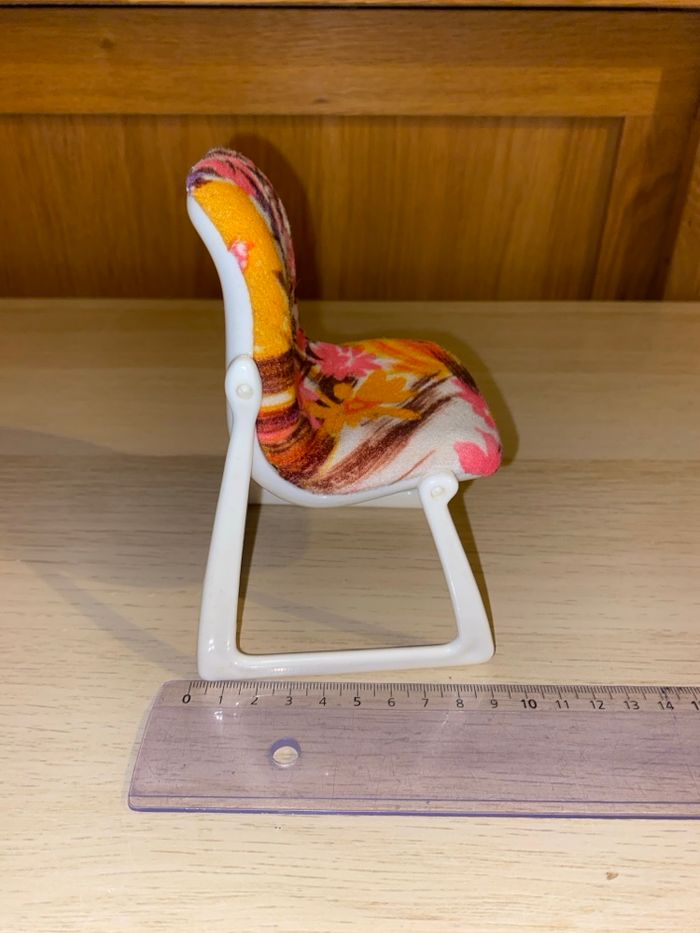 Barbie Mattel poupée chaise orange 1977 salle manger dream house - photo numéro 6