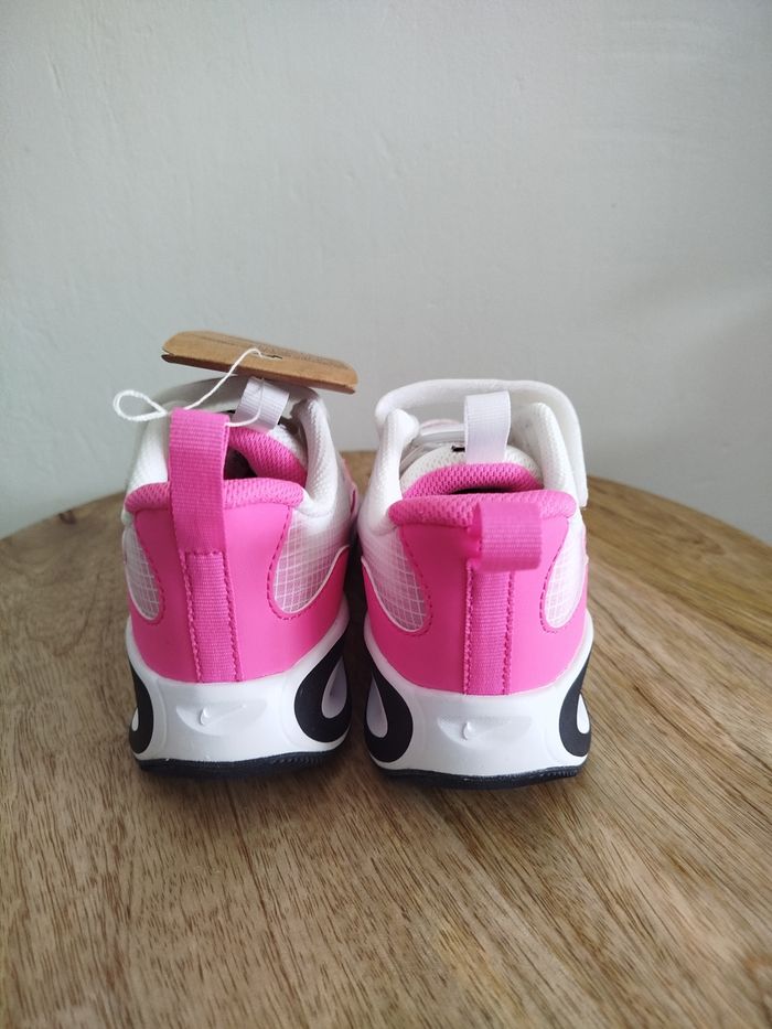 Baskets Nike T 29.5 - photo numéro 7