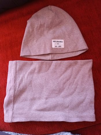 Bonnet + cache cou